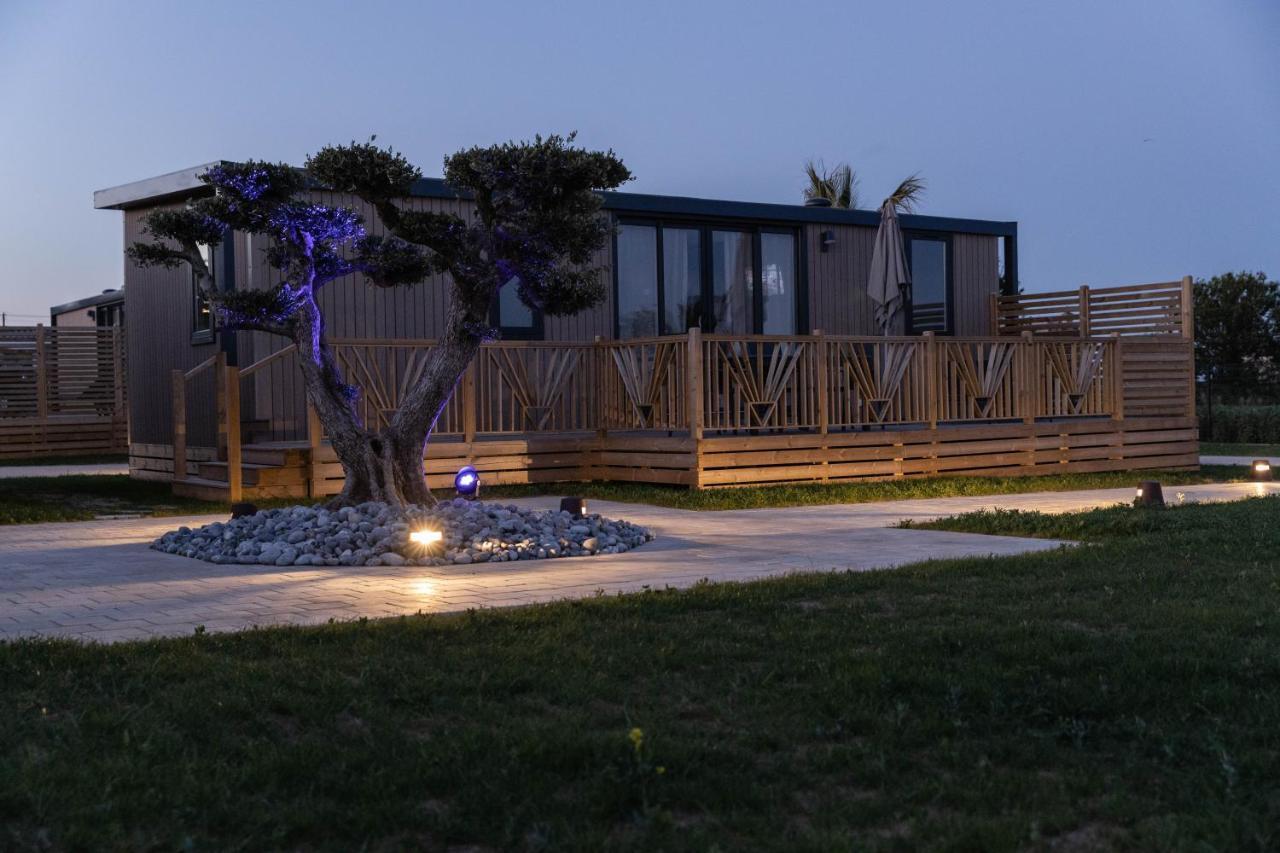 M&V Resort Camping Langrune-sur-Mer Bagian luar foto