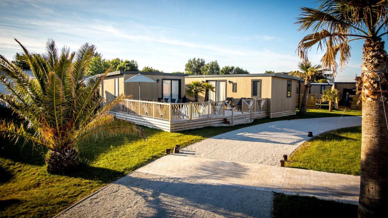 M&V Resort Camping Langrune-sur-Mer Bagian luar foto